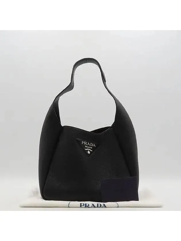 1BC127 Shoulder Bag