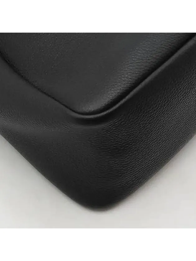 1BC127 Shoulder Bag