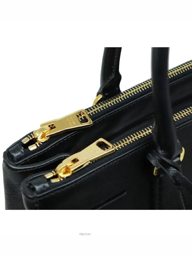 Almost new 98 out of 100 Saffiano BN2274 Shoulder Bag 1BA274