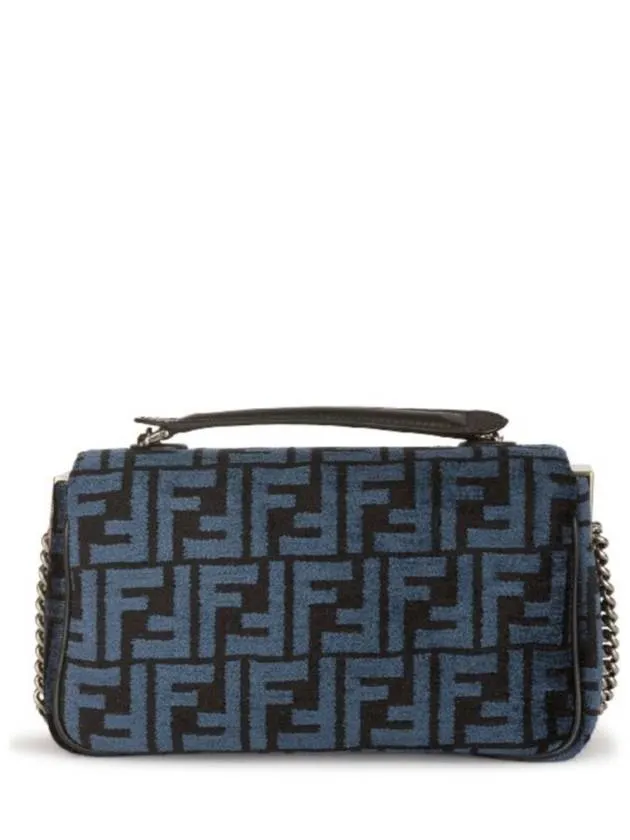 Baguette Chain Medium Shoulder Bag Blue