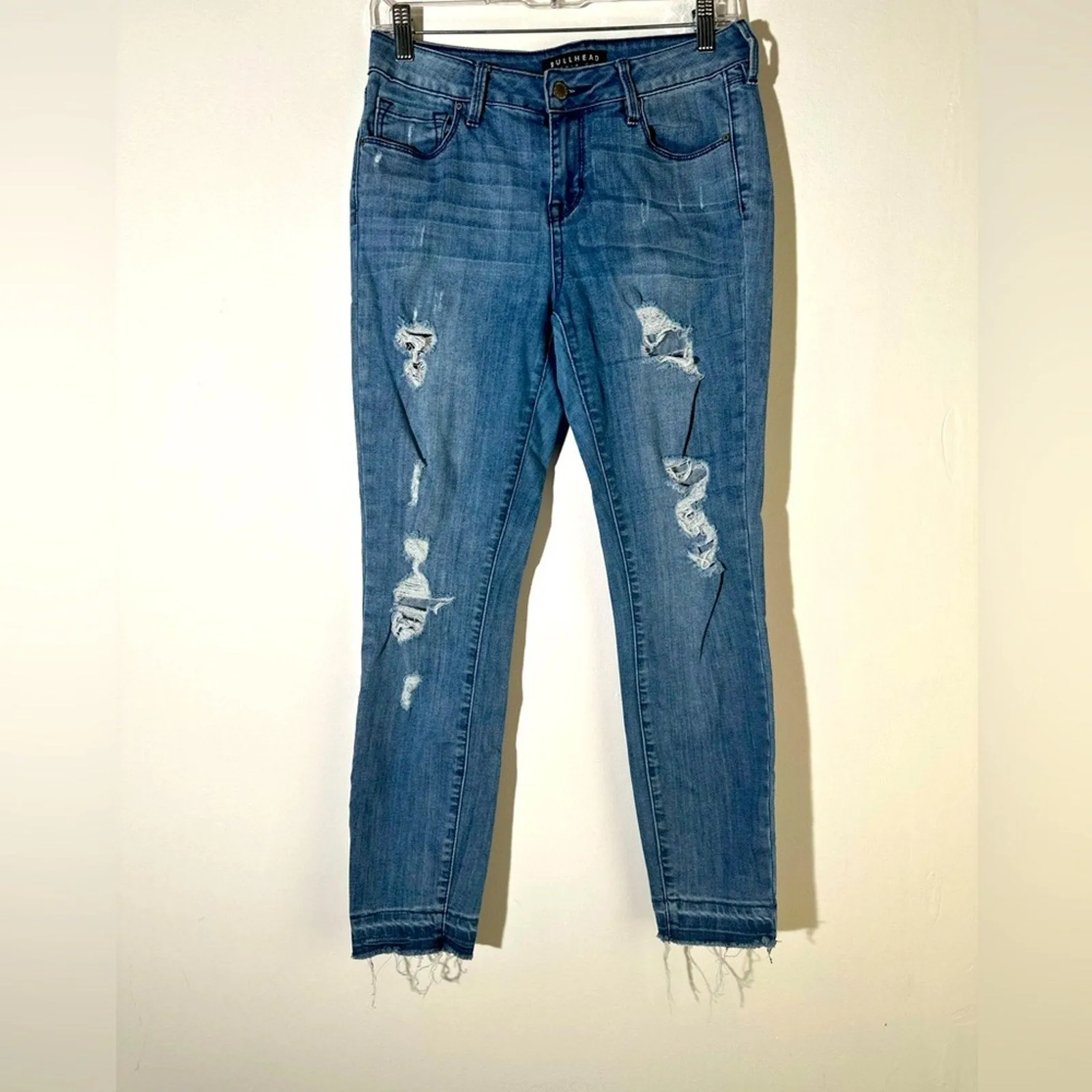 Bullhead Vintage Rip and Repair Skinny Jeans