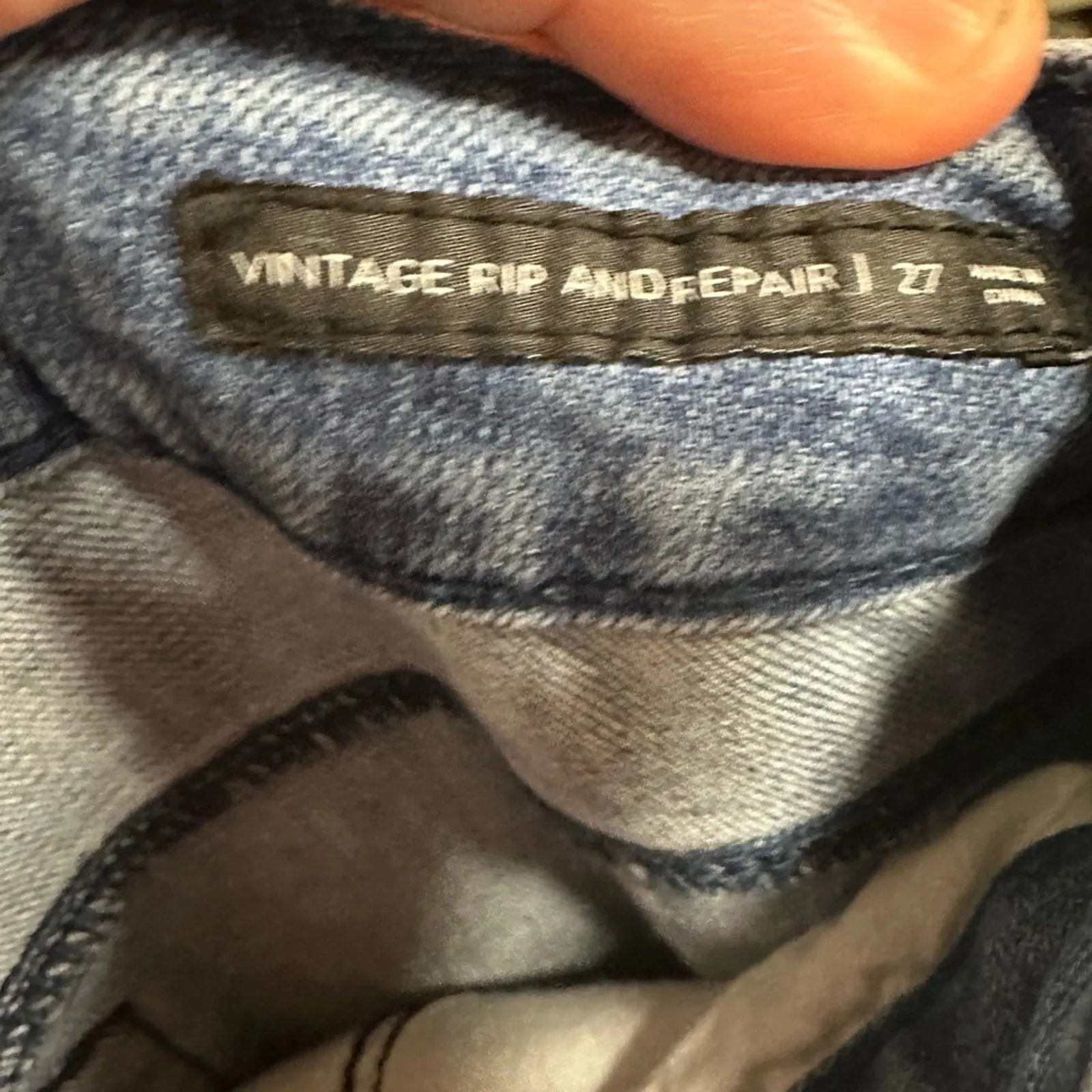 Bullhead Vintage Rip and Repair Skinny Jeans