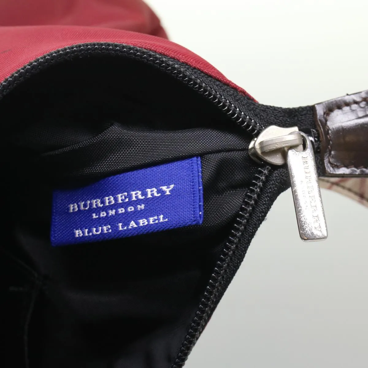 BURBERRY Nova Check Blue Label Shoulder Bag Nylon Red Beige ep1341