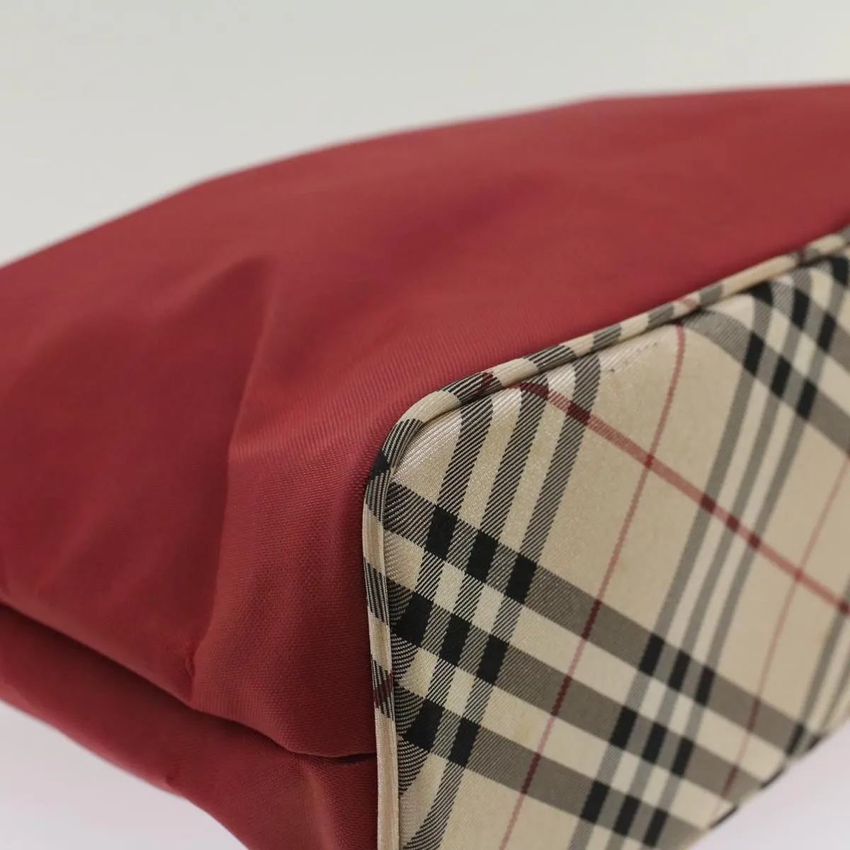 BURBERRY Nova Check Blue Label Shoulder Bag Nylon Red Beige ep1341