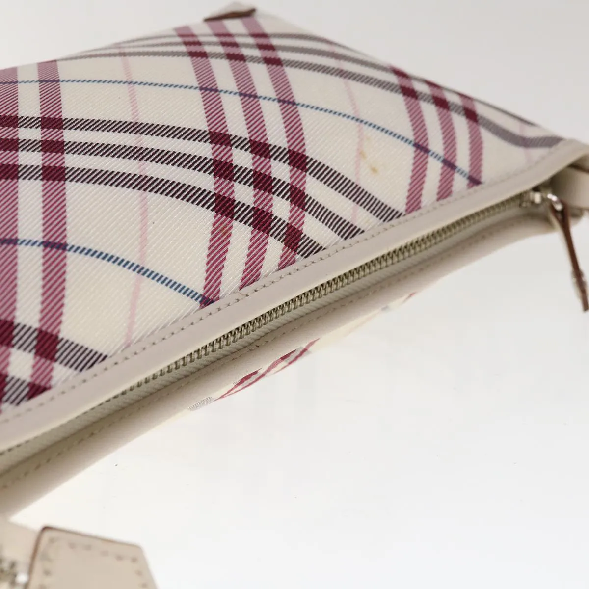 BURBERRY Nova Check Blue Label Shoulder Bag Nylon White Red 59498