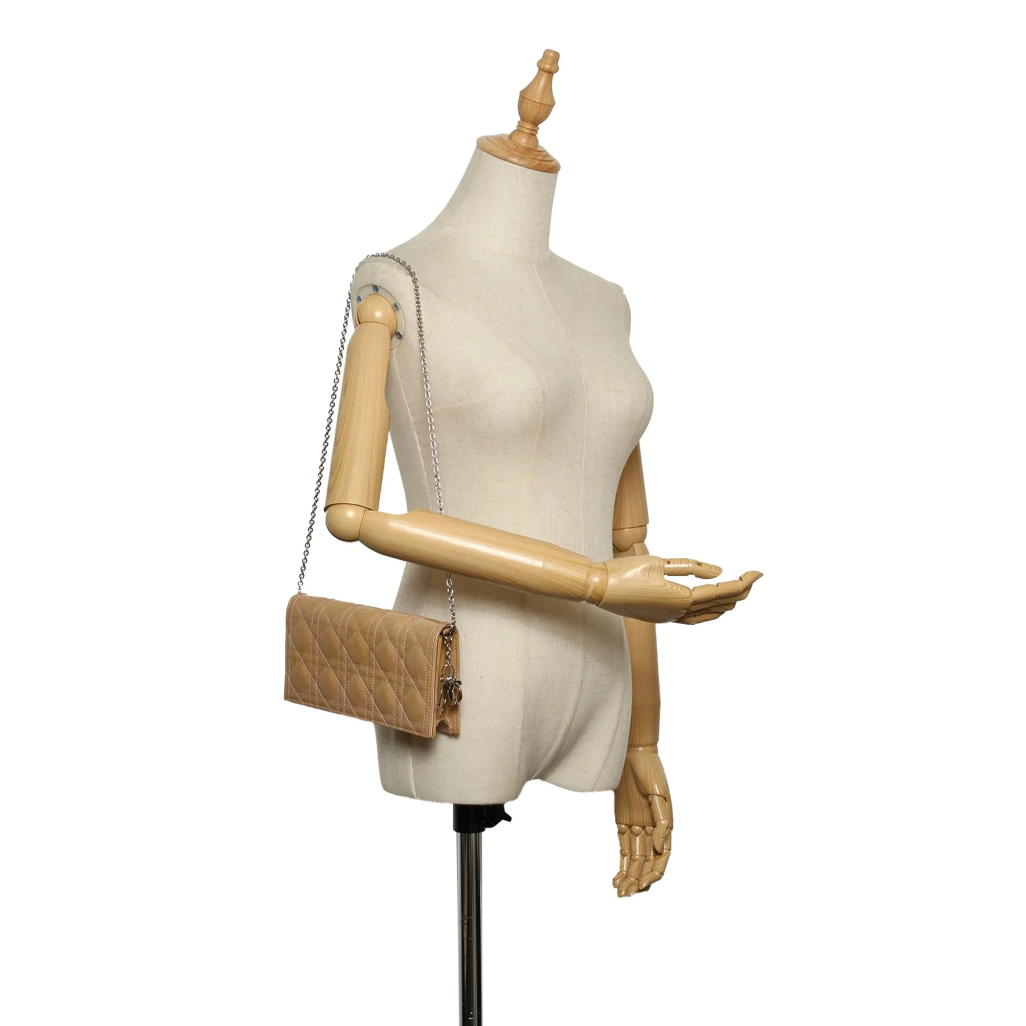 Cannage Patent Leather Wallet on Chain Beige
