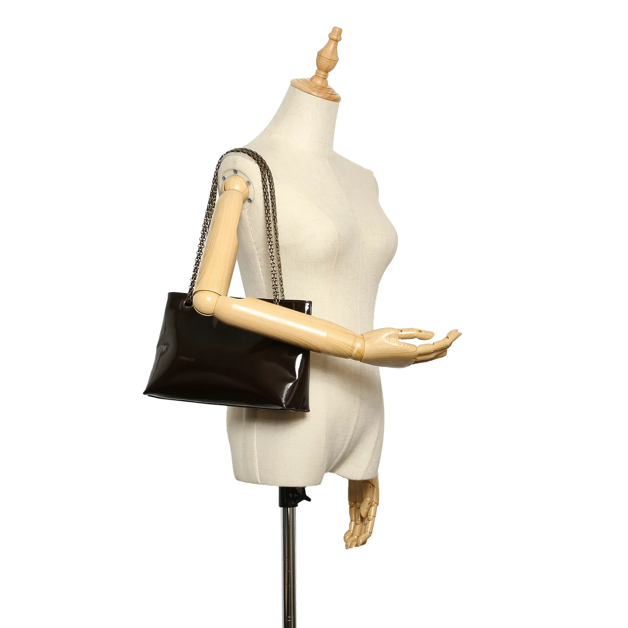 CC Chain Patent Leather Shoulder Bag Brown