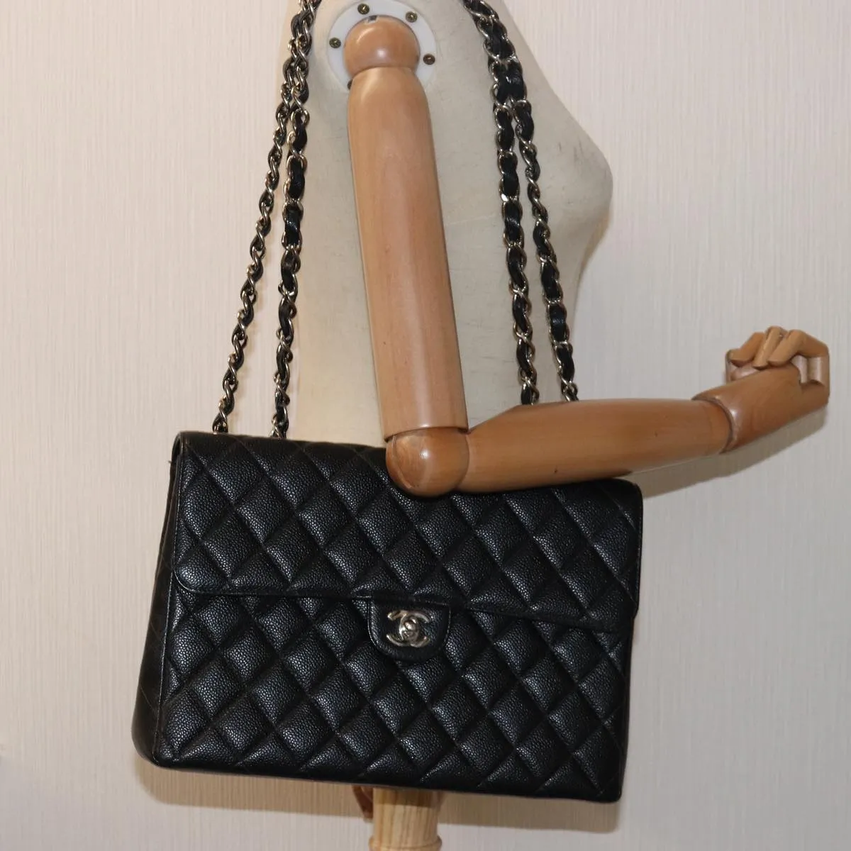 CHANEL Matelasse 30 Turn Lock Chain Bag Caviar Skin Black CC ar11992A