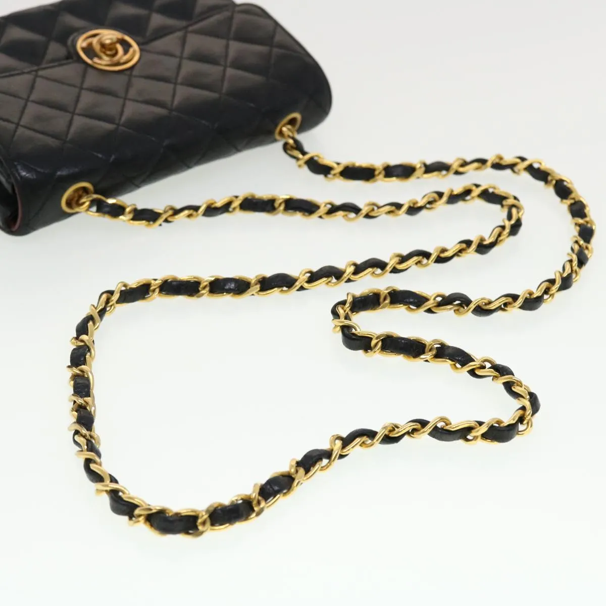 CHANEL Mini Matelasse Chain Shoulder Bag Lamb Skin Black CC 42862A