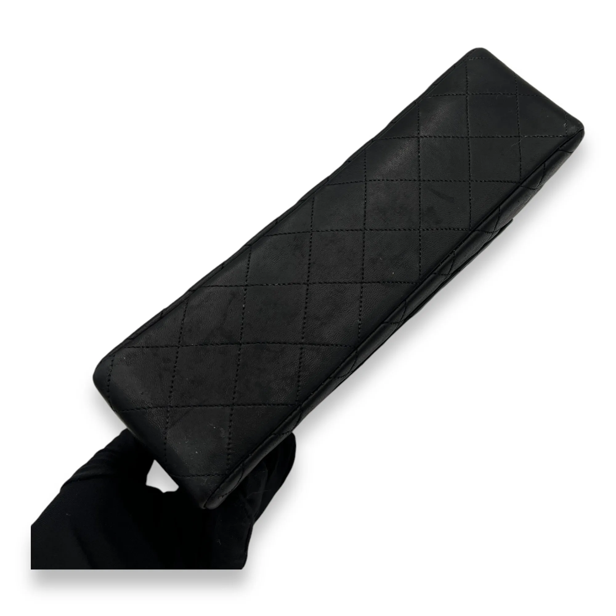 Classic Shoulder Bag Medium Black in Lambskin, Gold hardware