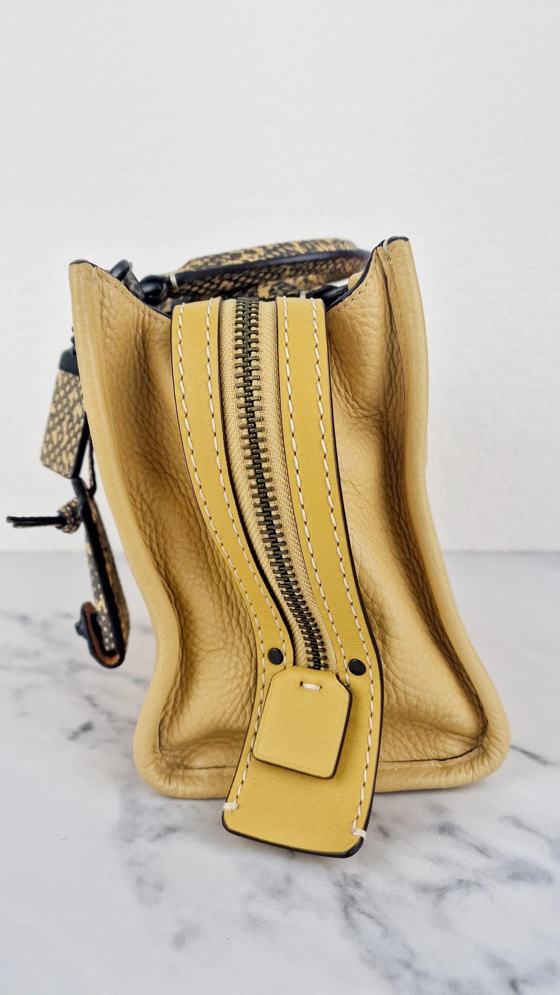 Coach 1941 Rogue 25 in Hay Yellow with Snakeskin Handles - Shoulder Bag Handbag in Pebble Leather Colorblock - Coach 59235
