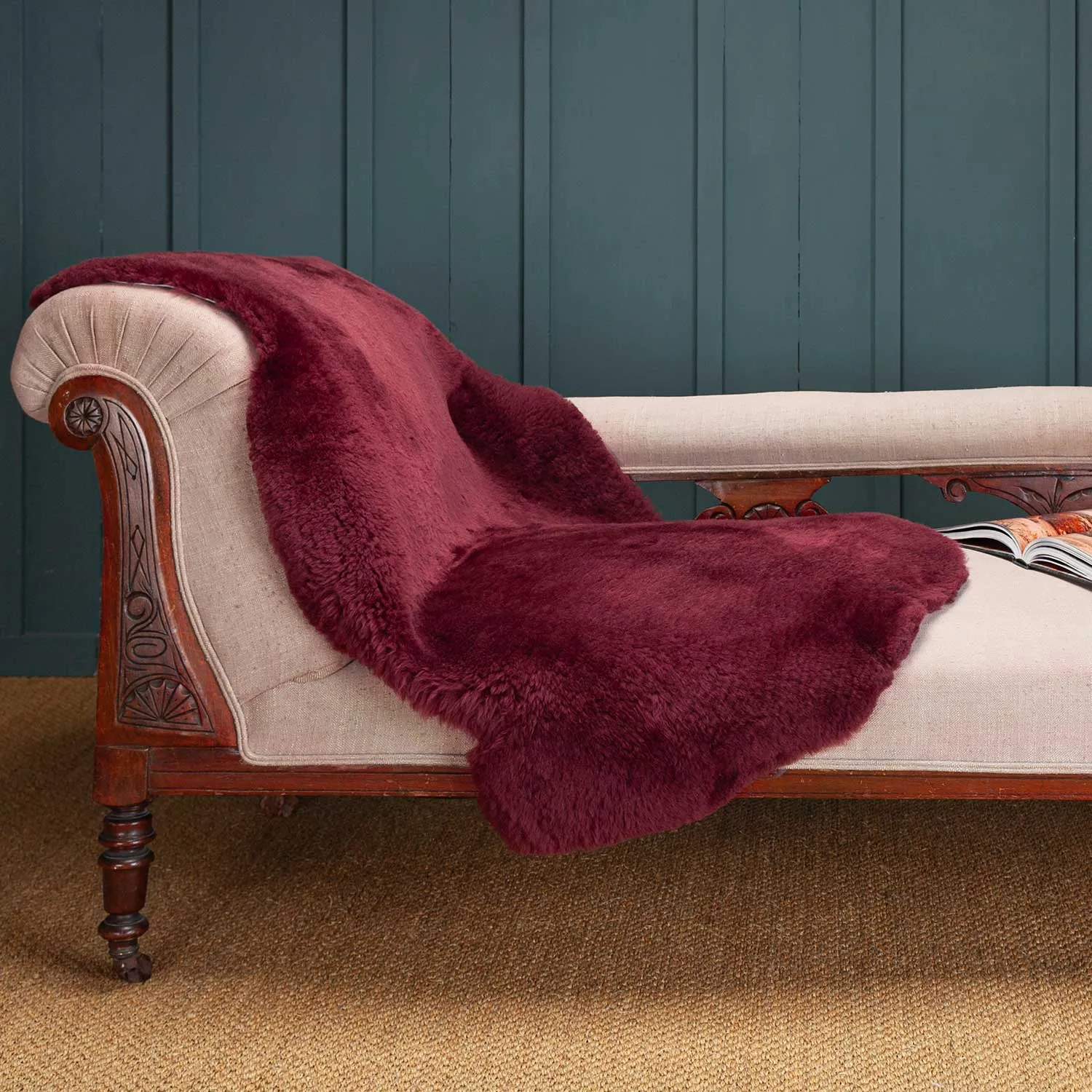Exclusive Sheepskin Throw Maroon