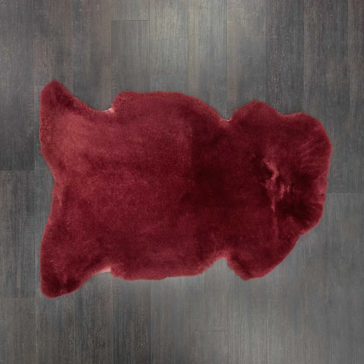 Exclusive Sheepskin Throw Maroon