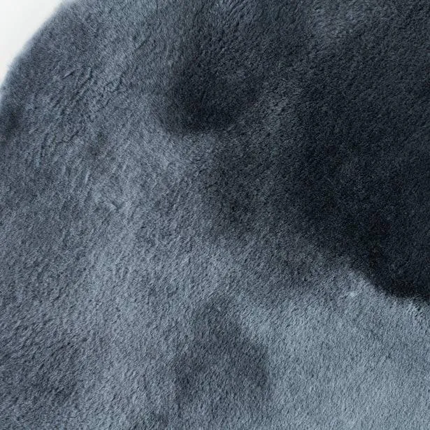 Exclusive Sheepskin Throw Silver