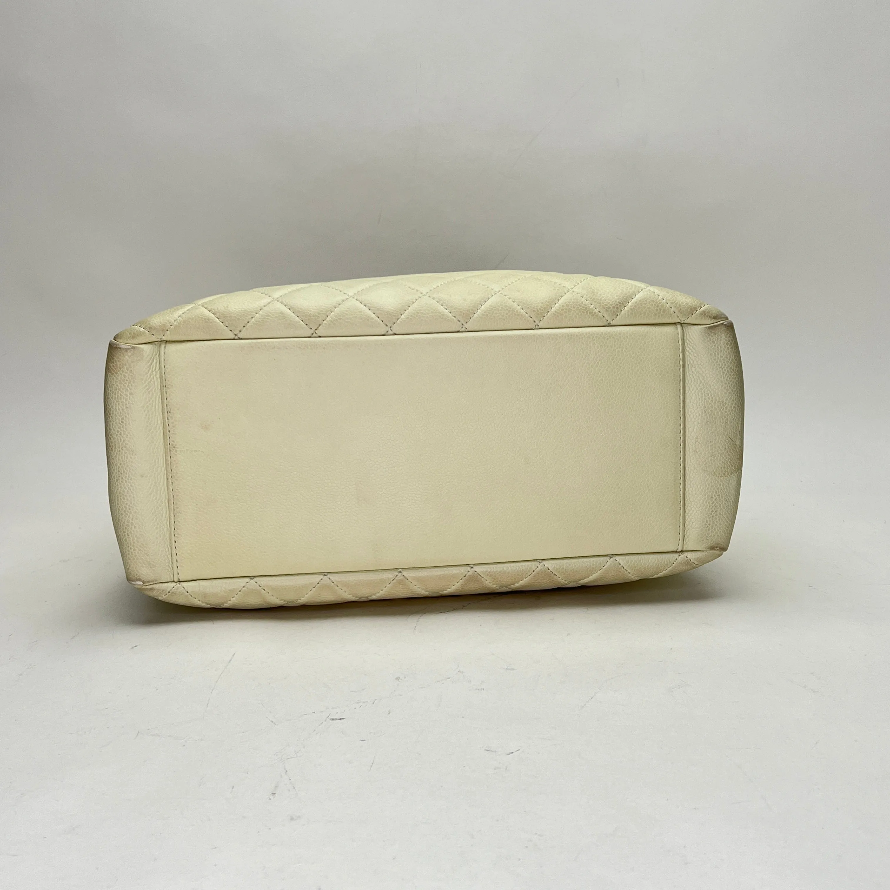 GST Beige Tote Bag in Caviar Leather, Silver hardware
