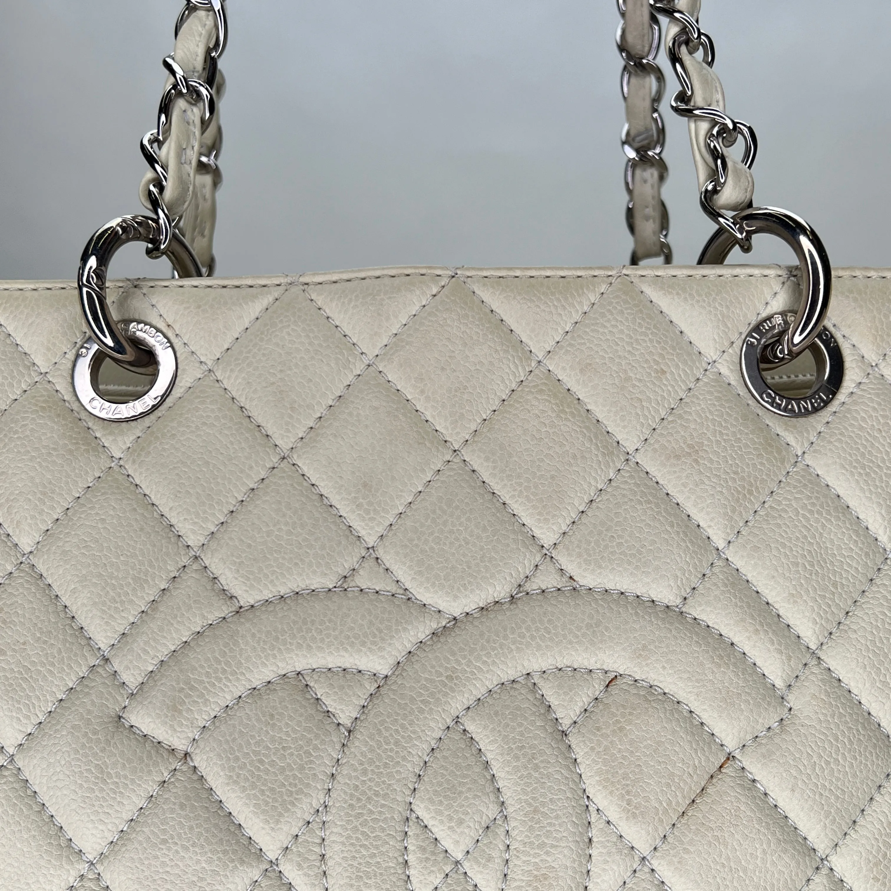 GST Beige Tote Bag in Caviar Leather, Silver hardware