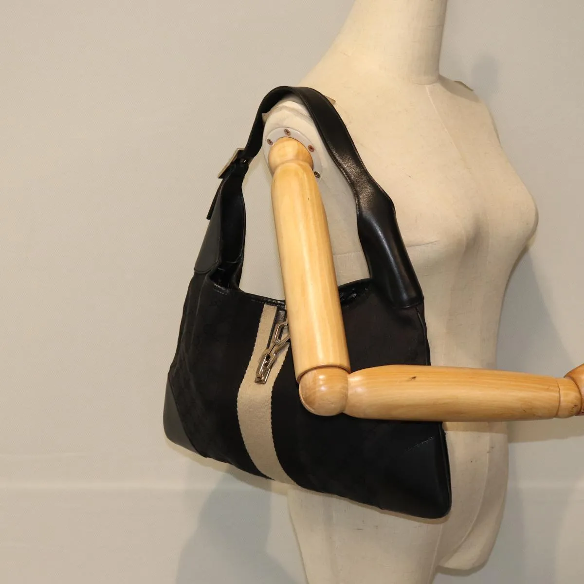GUCCI GG Canvas Jackie Shoulder Bag Black White 001 4075 76393