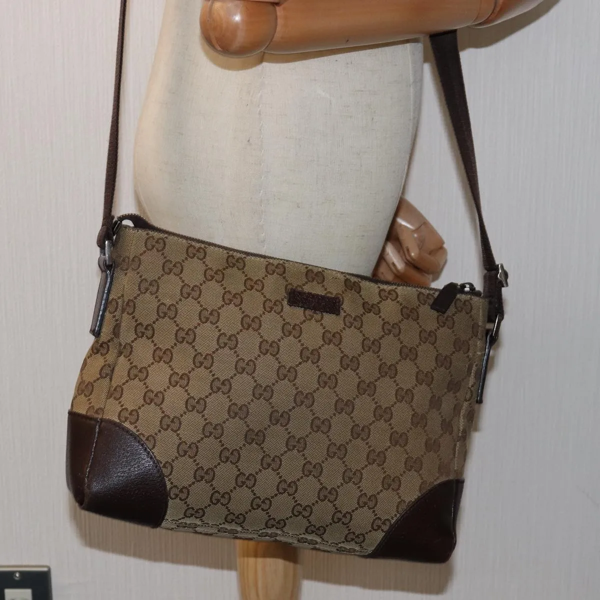 GUCCI GG Canvas Shoulder Bag Beige 114273 ep4391