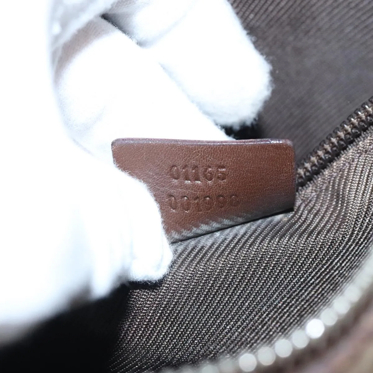 GUCCI GG Canvas Shoulder Bag Beige Silver 001165 93426