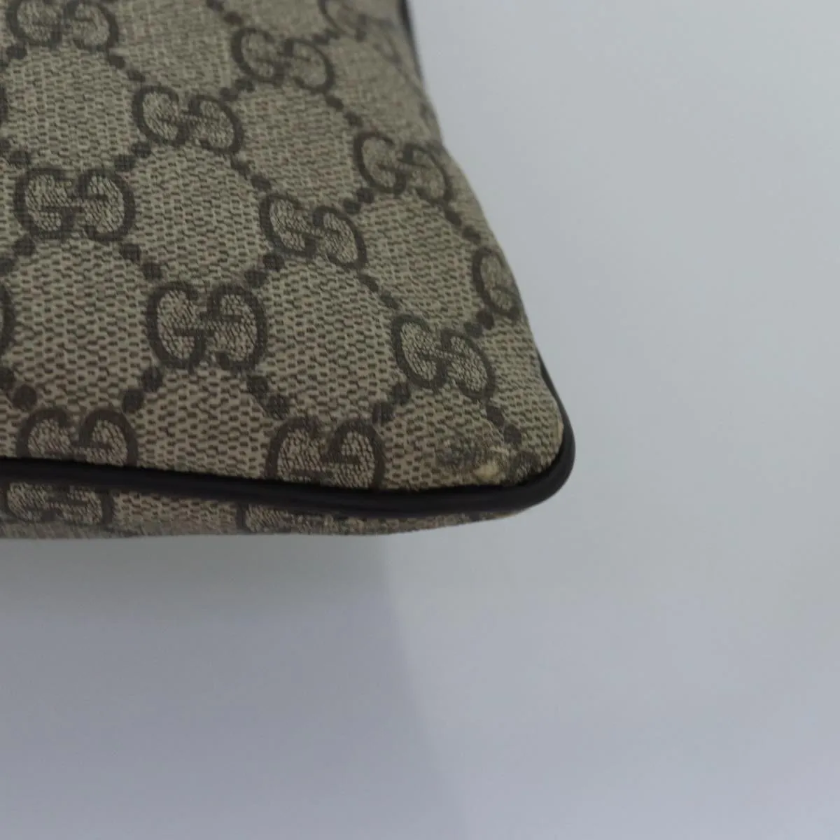GUCCI GG Supreme Shoulder Bag PVC Leather Beige 295257 th5026