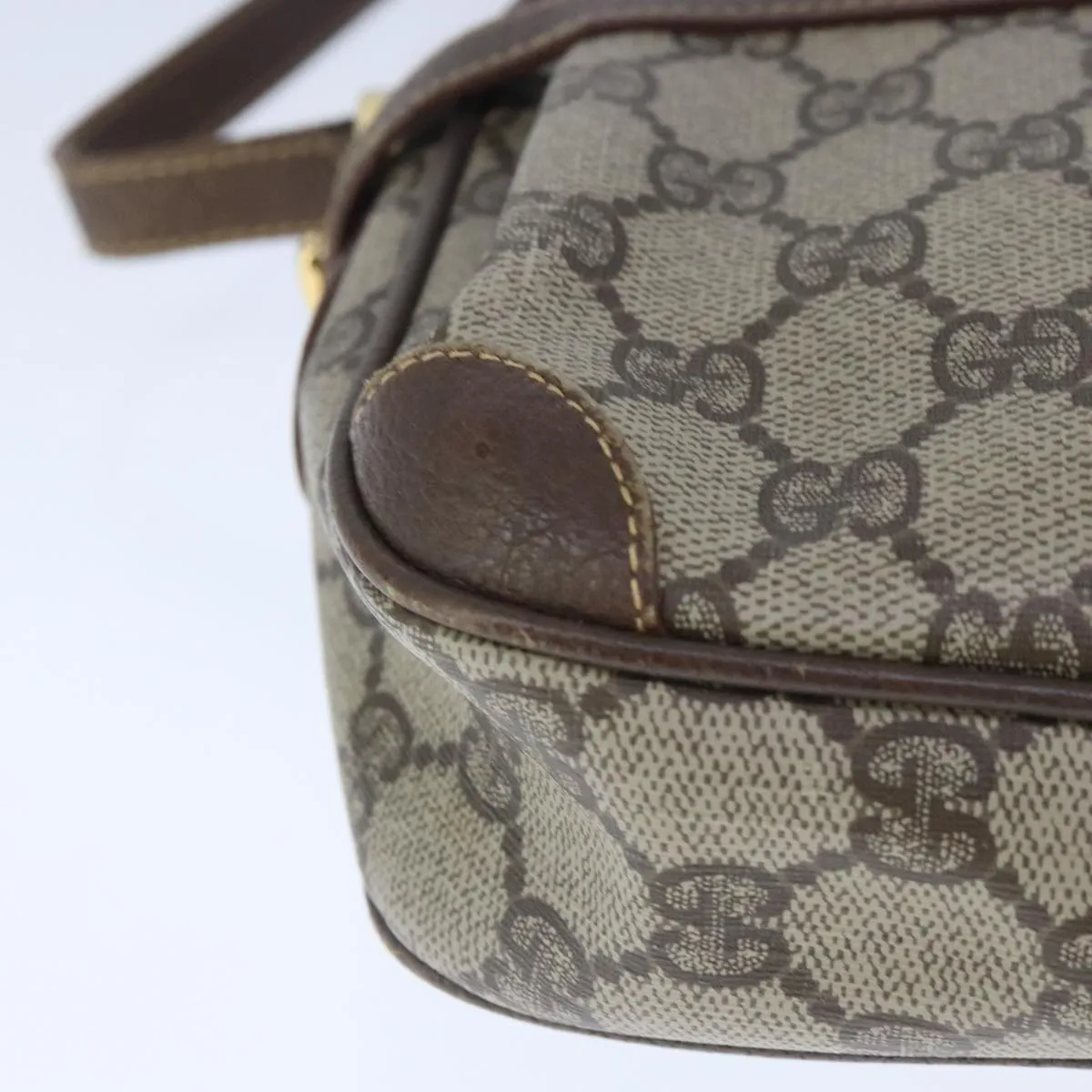 GUCCI GG Supreme Shoulder Bag PVC Leather Beige ep6706