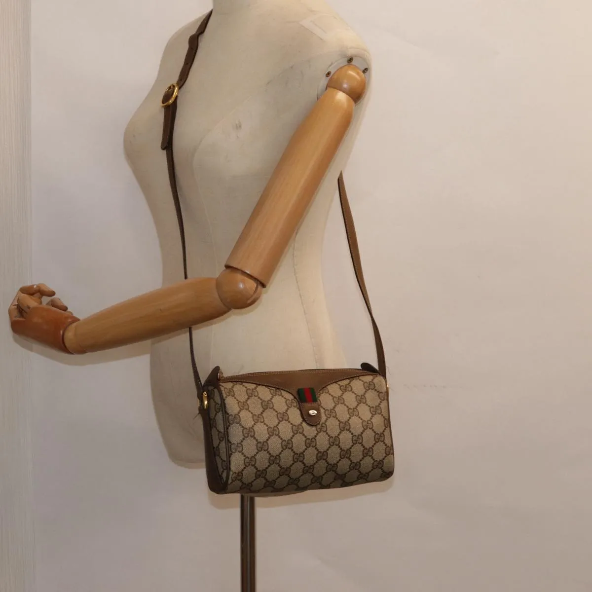 GUCCI GG Supreme Web Sherry Line Shoulder Bag PVC Beige 89 02 032 89030
