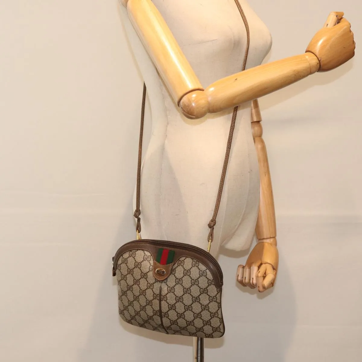 GUCCI GG Supreme Web Sherry Line Shoulder Bag PVC Beige 904 02 047 87866