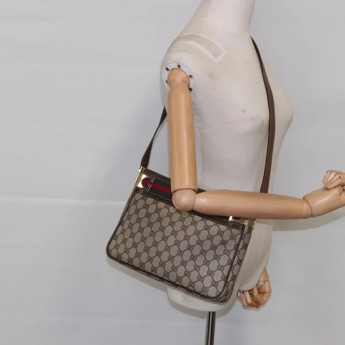 GUCCI GG Supreme Web Sherry Line Shoulder Bag PVC Beige Gold Red 95726