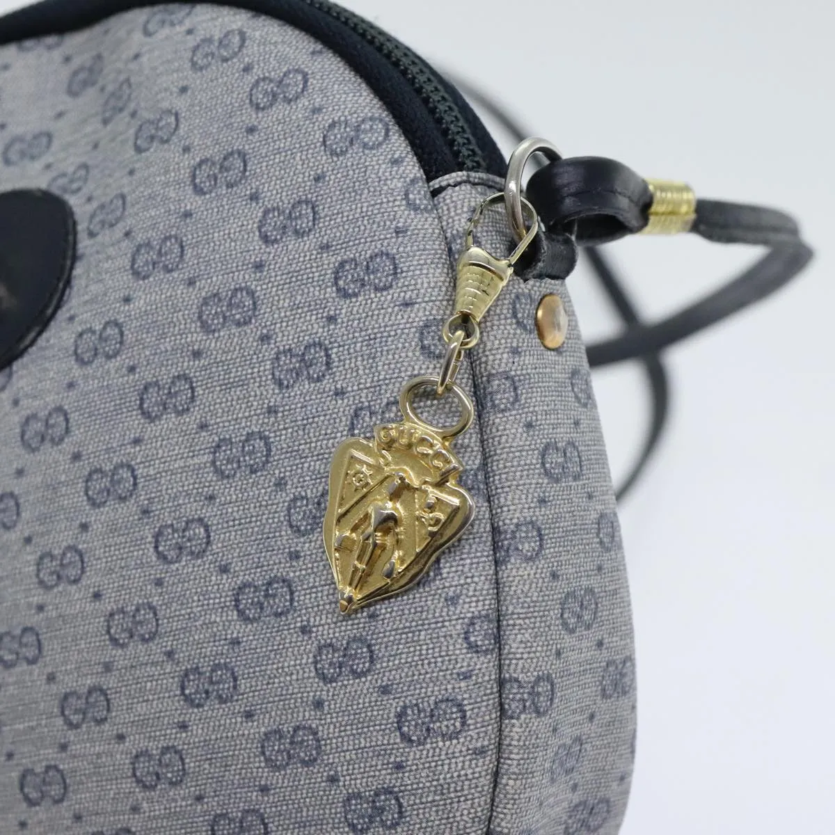 GUCCI Micro GG Supreme Shoulder Bag PVC Navy Gold mr487