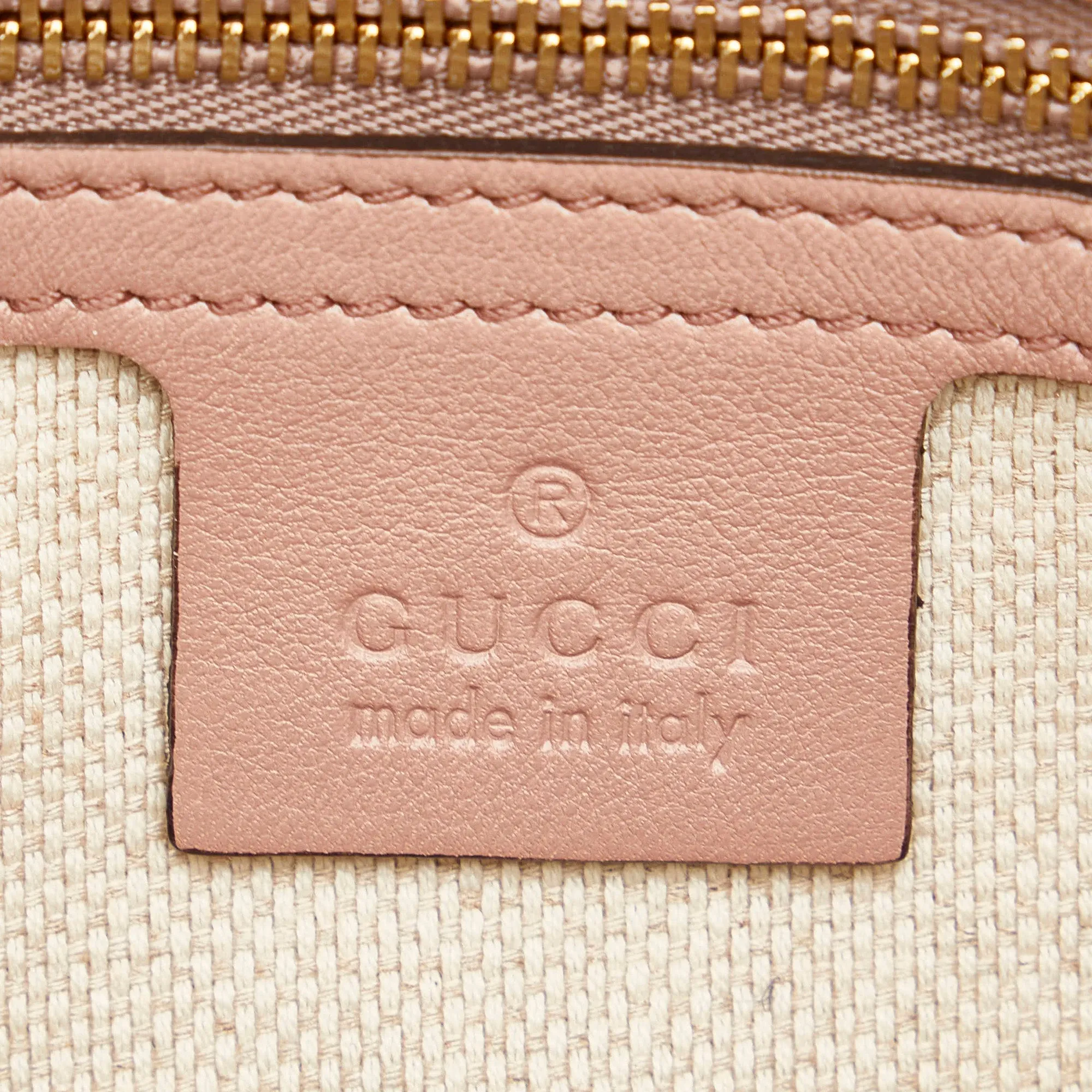 GUCCI Soho Chain Patent Leather Shoulder Bag