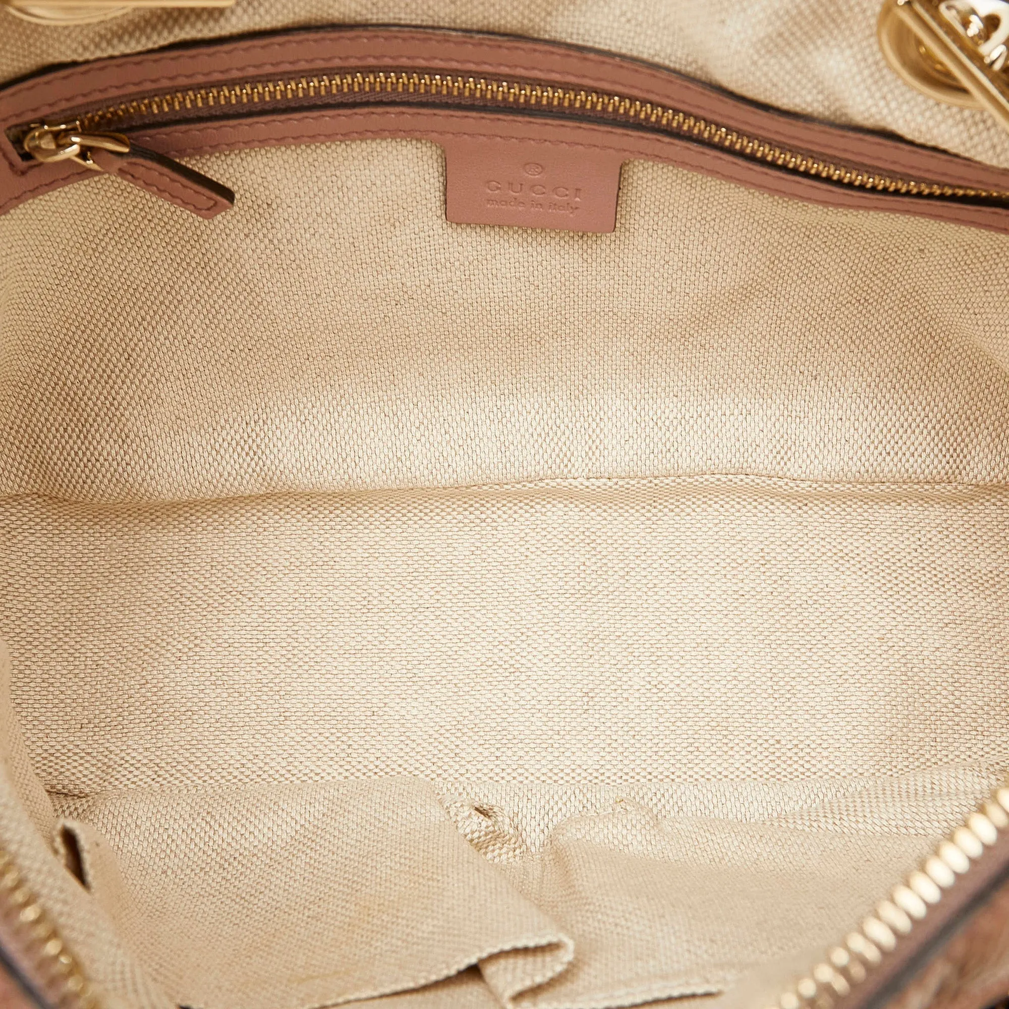 GUCCI Soho Chain Patent Leather Shoulder Bag