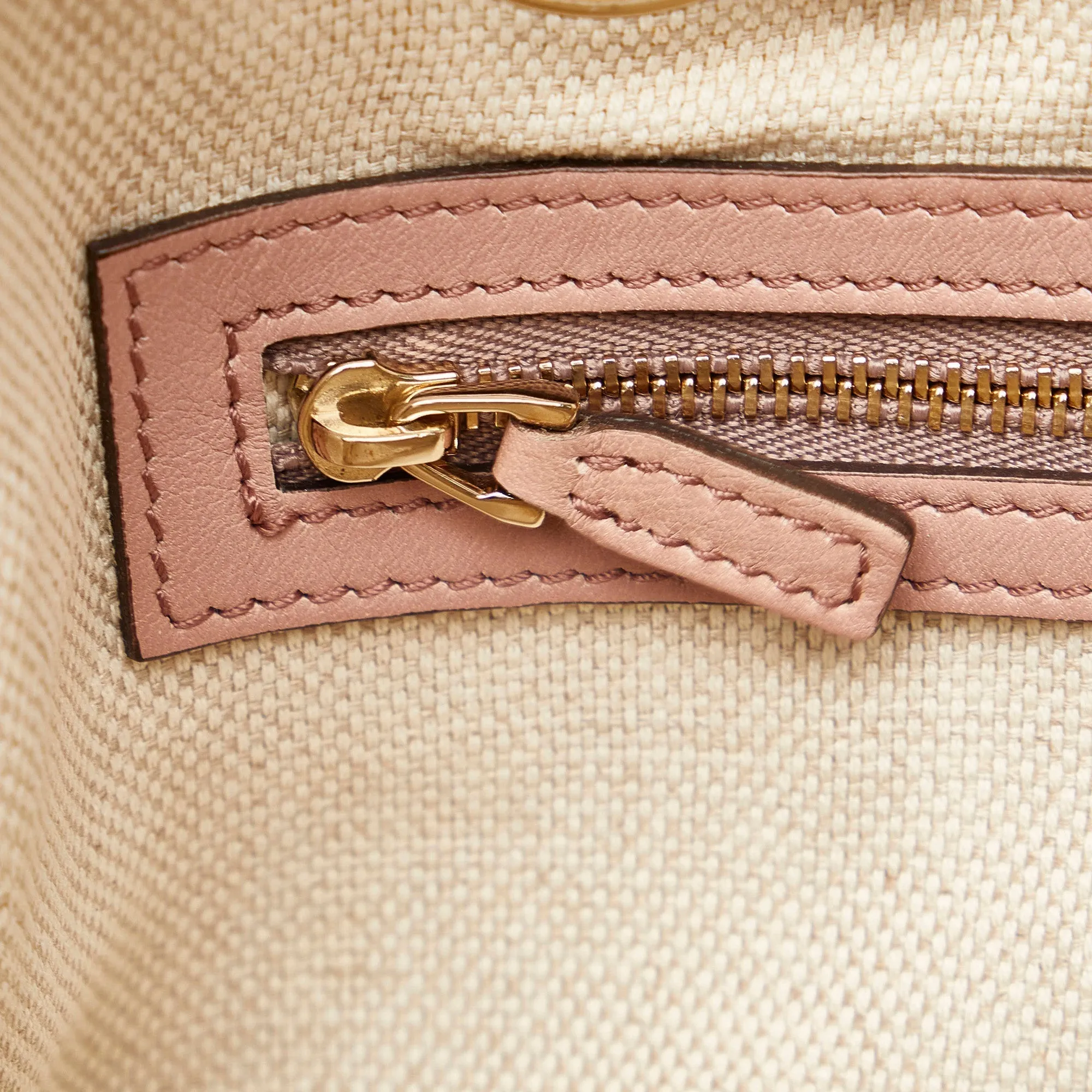 GUCCI Soho Chain Patent Leather Shoulder Bag