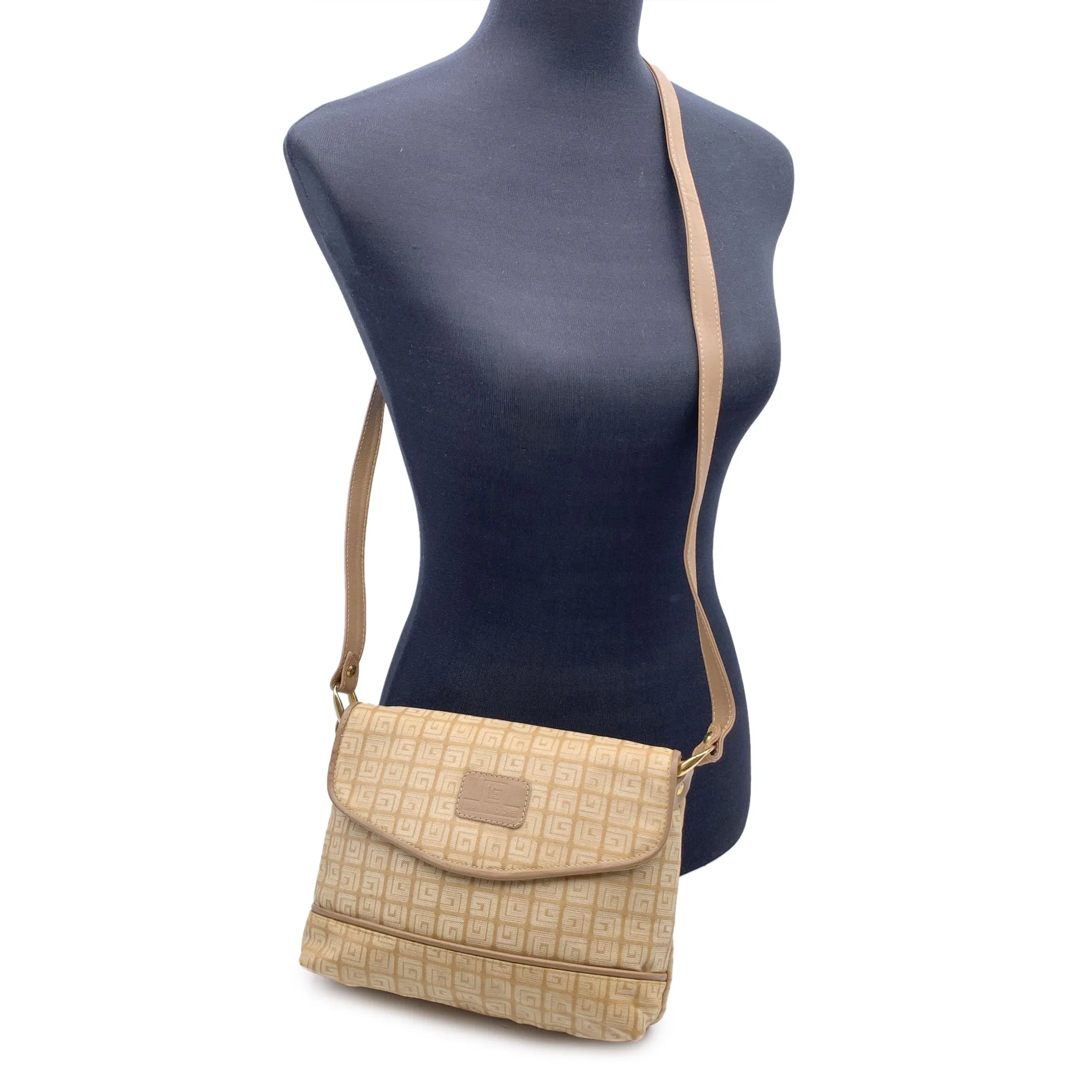 Guy Laroche Vintage Beige Canvas and Leather Shoulder Bag