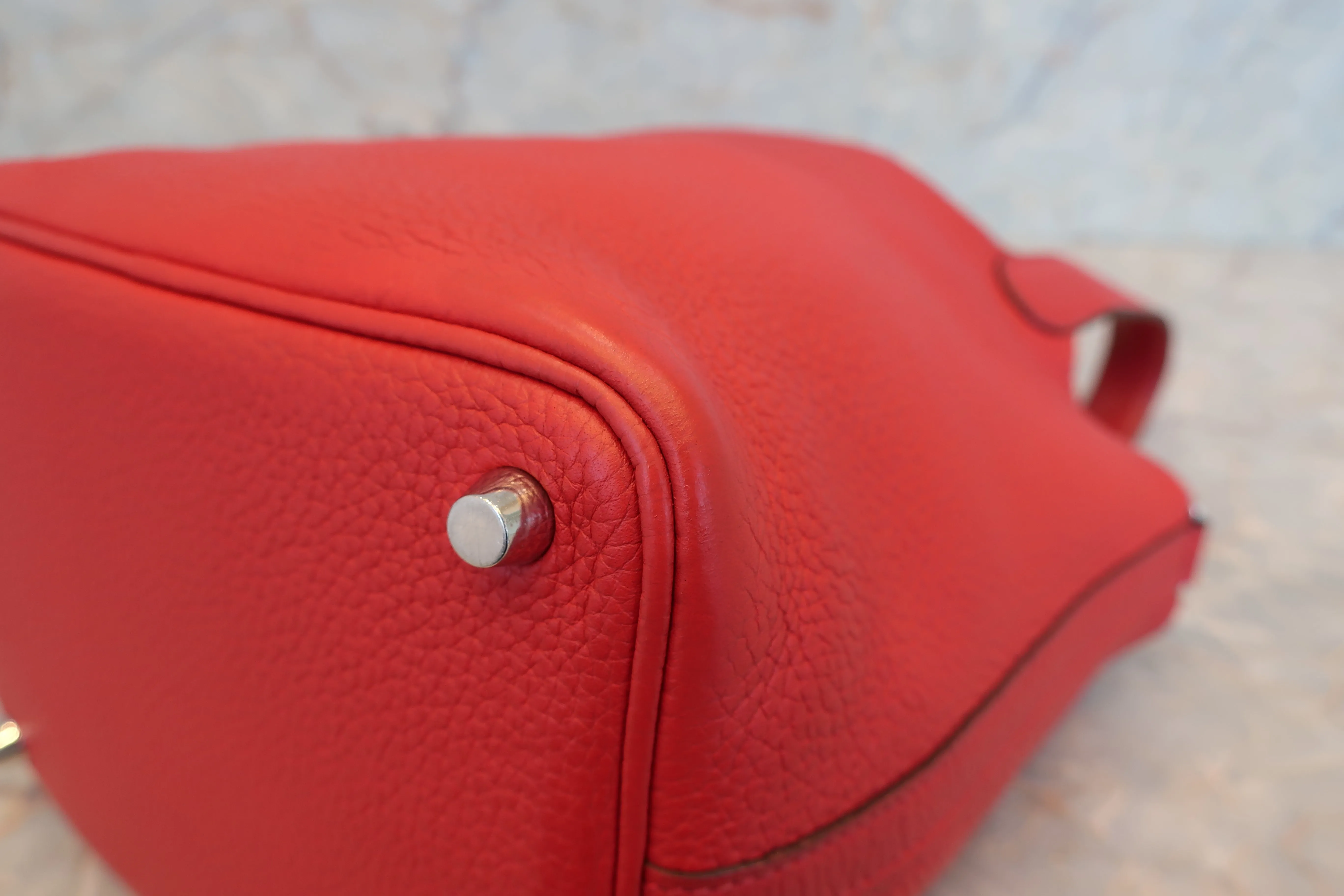 HERMES／エルメス ピコタンロックエクラＰＭ トリヨンクレマンス/ヴォースイフト ナタ/ジョーヌプッサン B刻印 ハンドバッグ 600090117