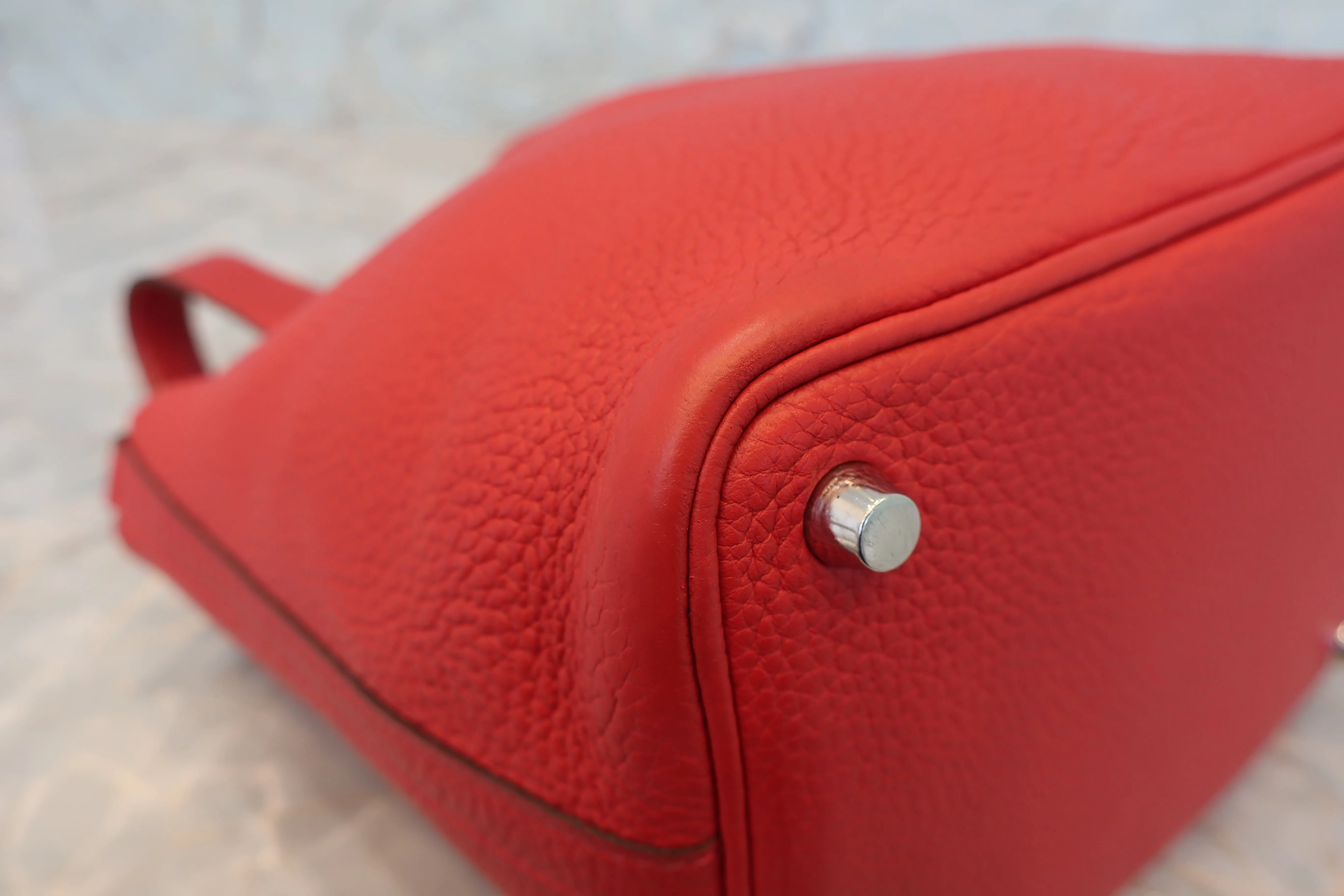 HERMES／エルメス ピコタンロックエクラＰＭ トリヨンクレマンス/ヴォースイフト ナタ/ジョーヌプッサン B刻印 ハンドバッグ 600090117