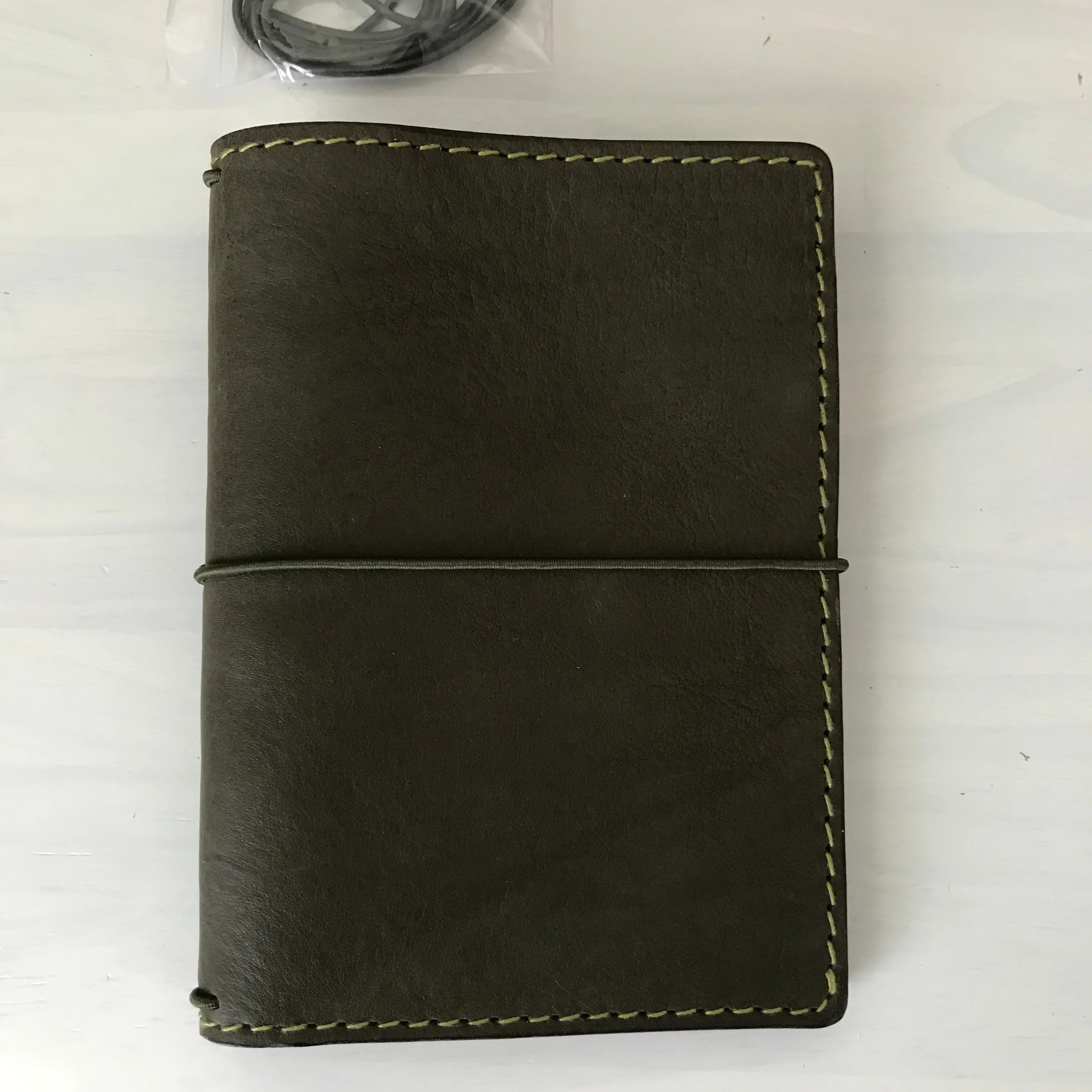 Leather Traveler's Notebook : EDC by LeCow | Ready To Ship