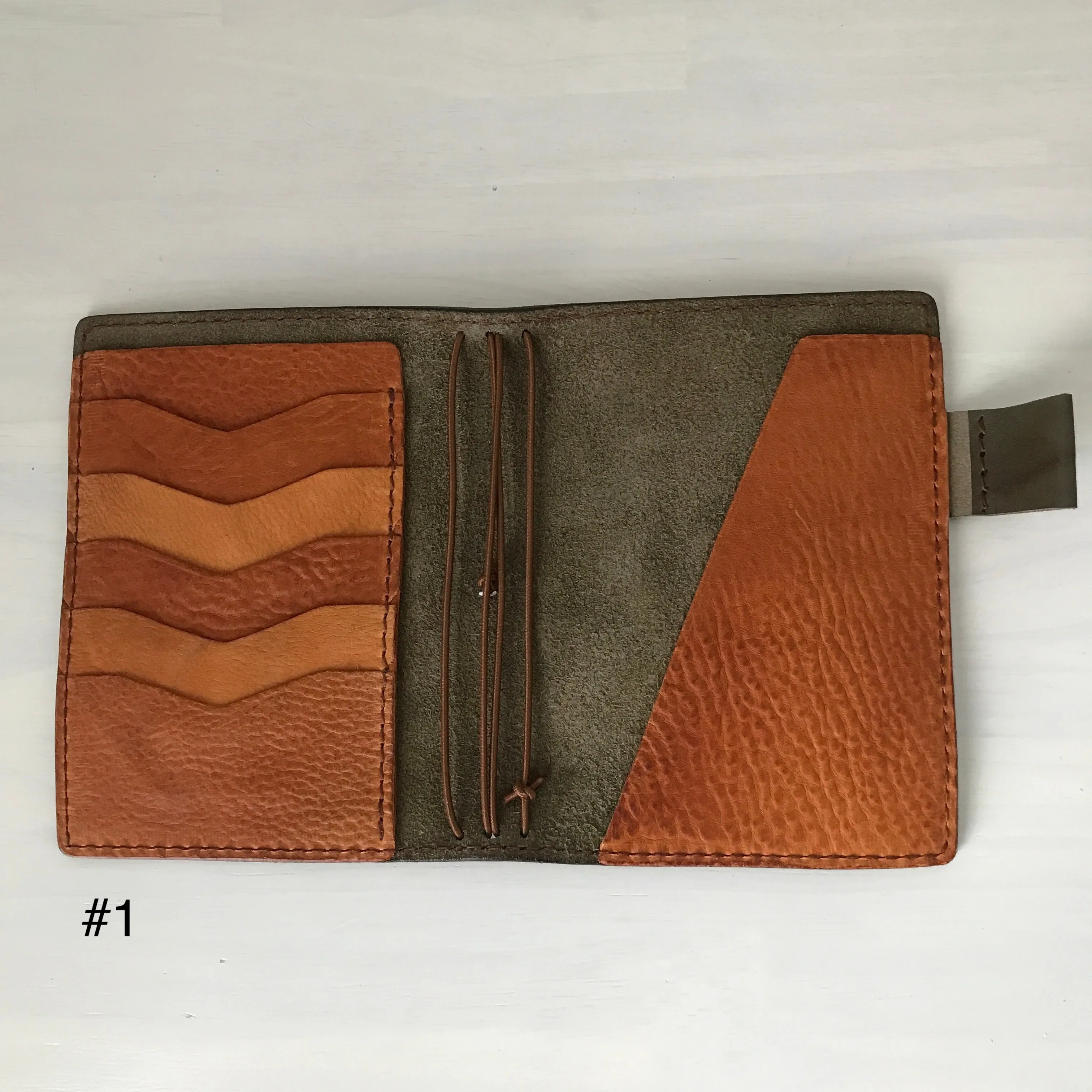 Leather Traveler's Notebook : EDC by LeCow | Ready To Ship