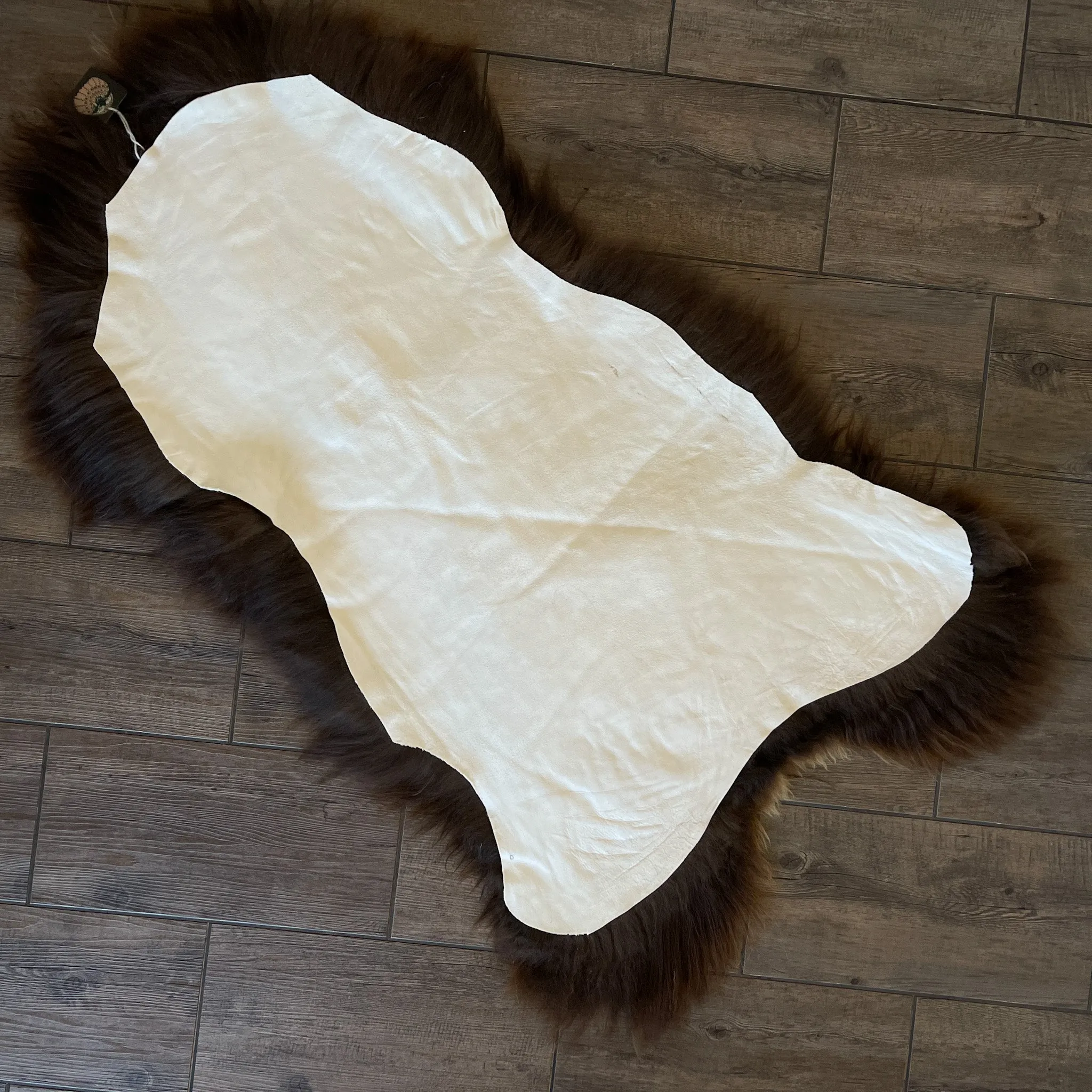 Premium Icelandic Sheepskin Rug Extra Large - Brown Long Wool