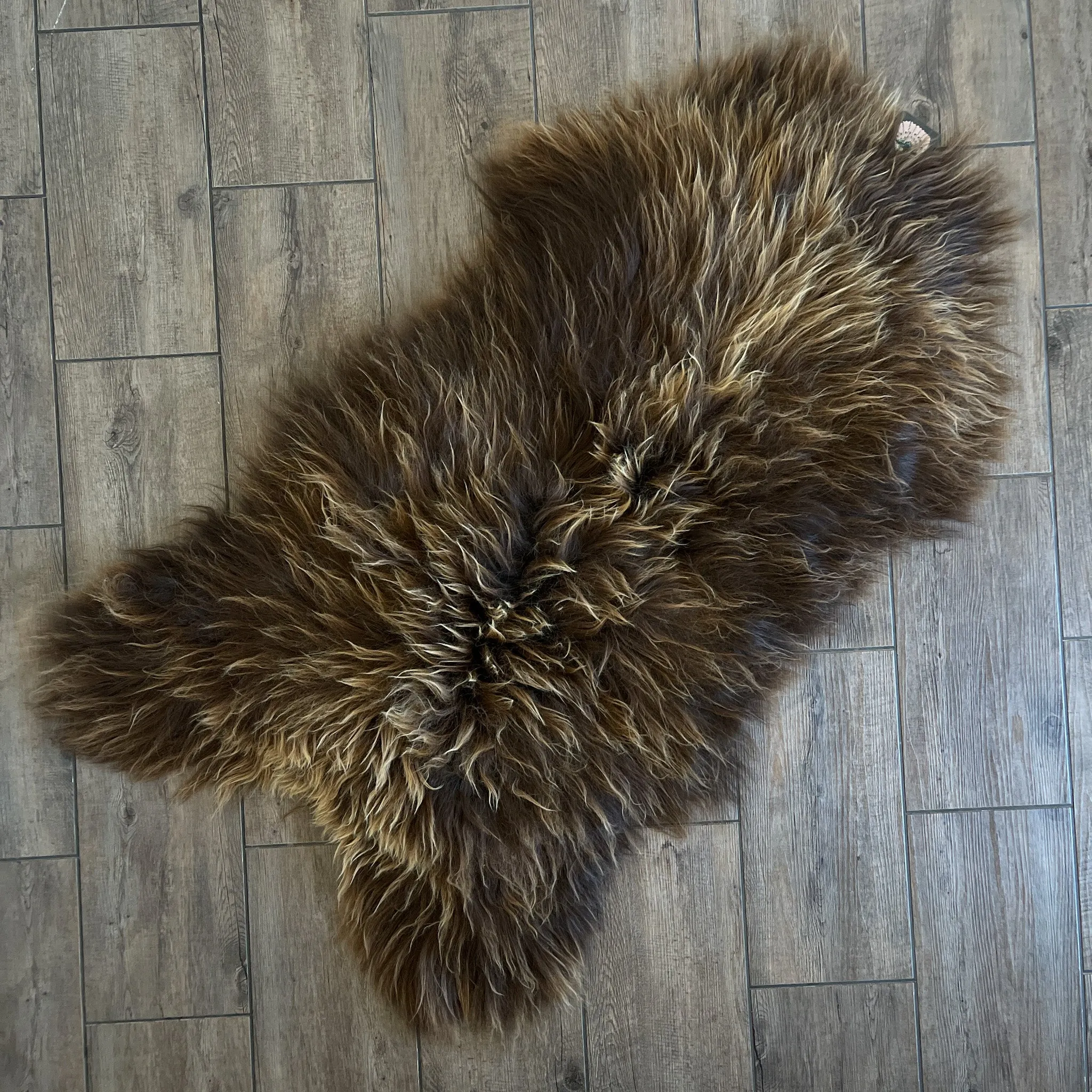Premium Icelandic Sheepskin Rug Extra Large - Brown Long Wool