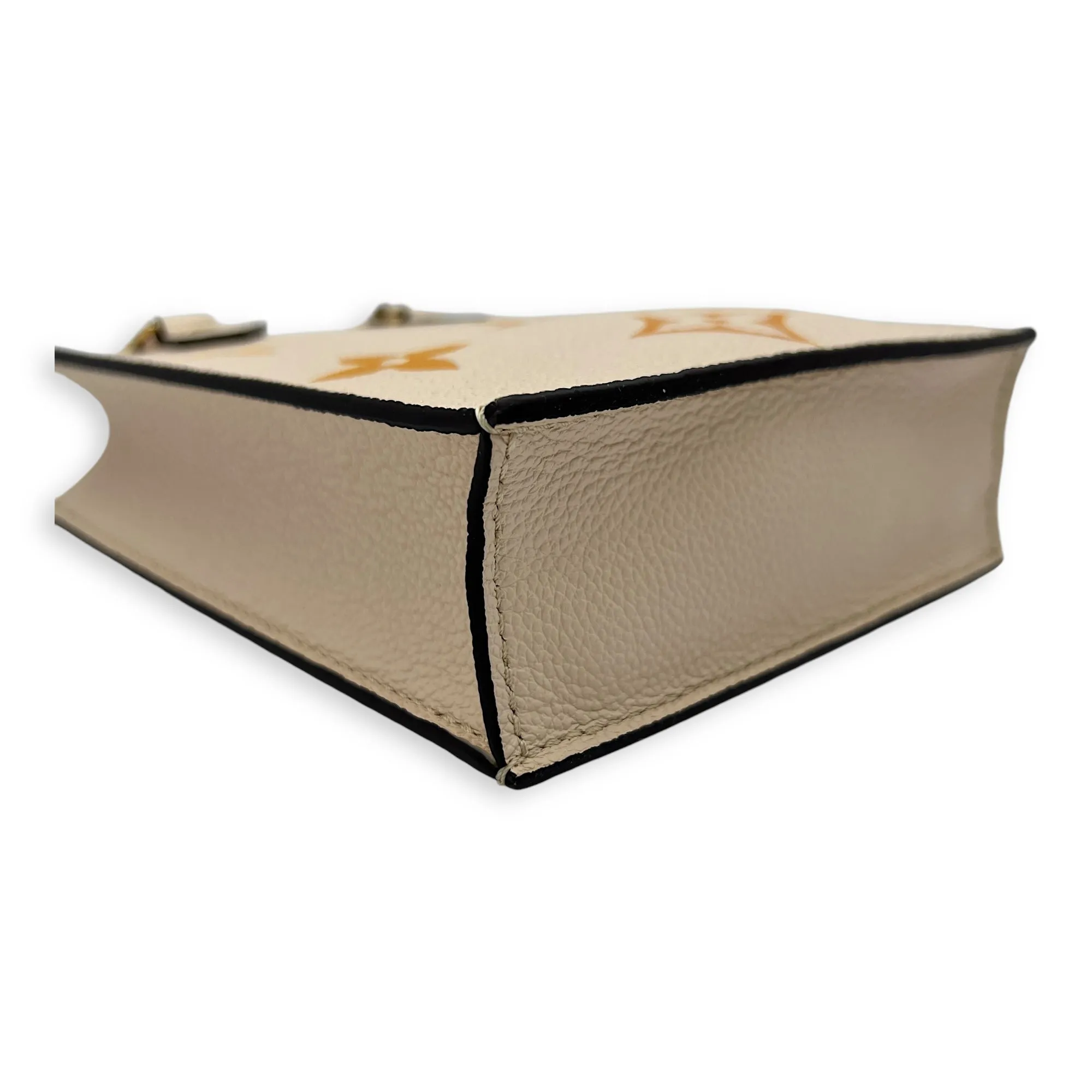 Sac Plat Petite Beige Top Handle Bag in Monogram Empreinte Leather, Gold hardware