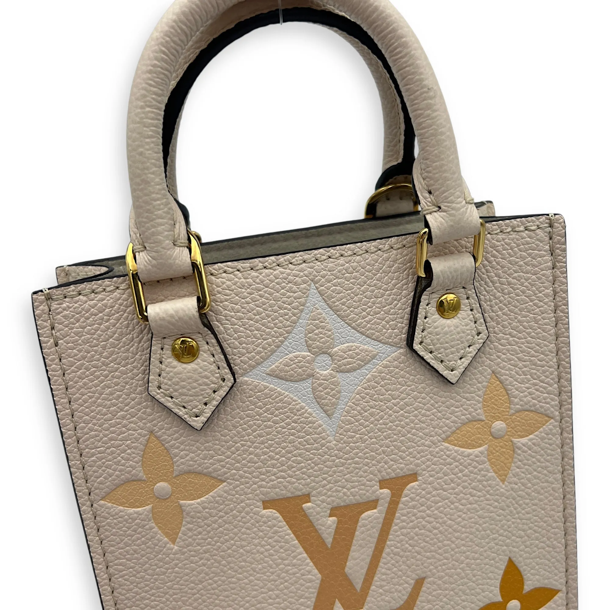 Sac Plat Petite Beige Top Handle Bag in Monogram Empreinte Leather, Gold hardware