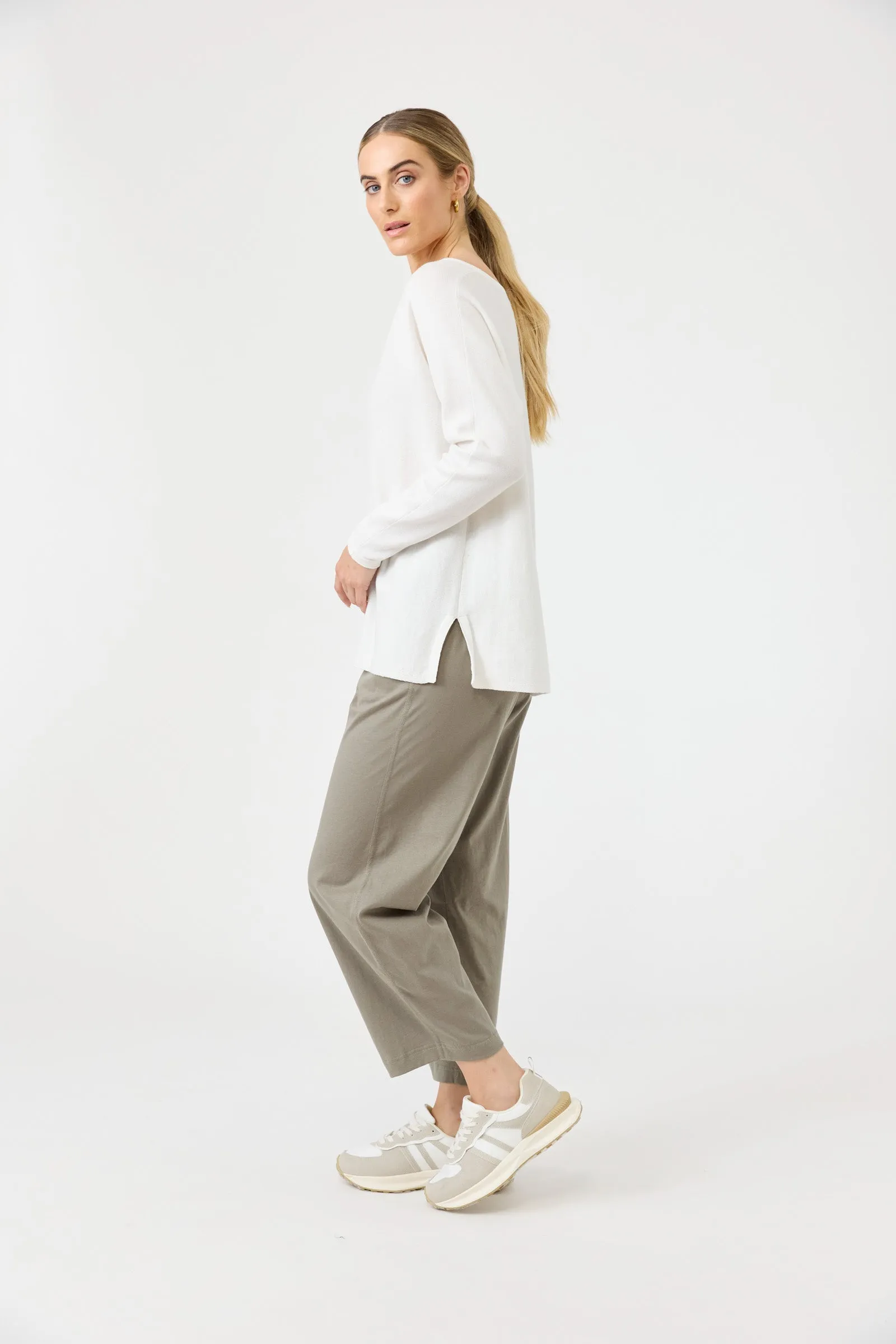 Studio V Knit - Salt