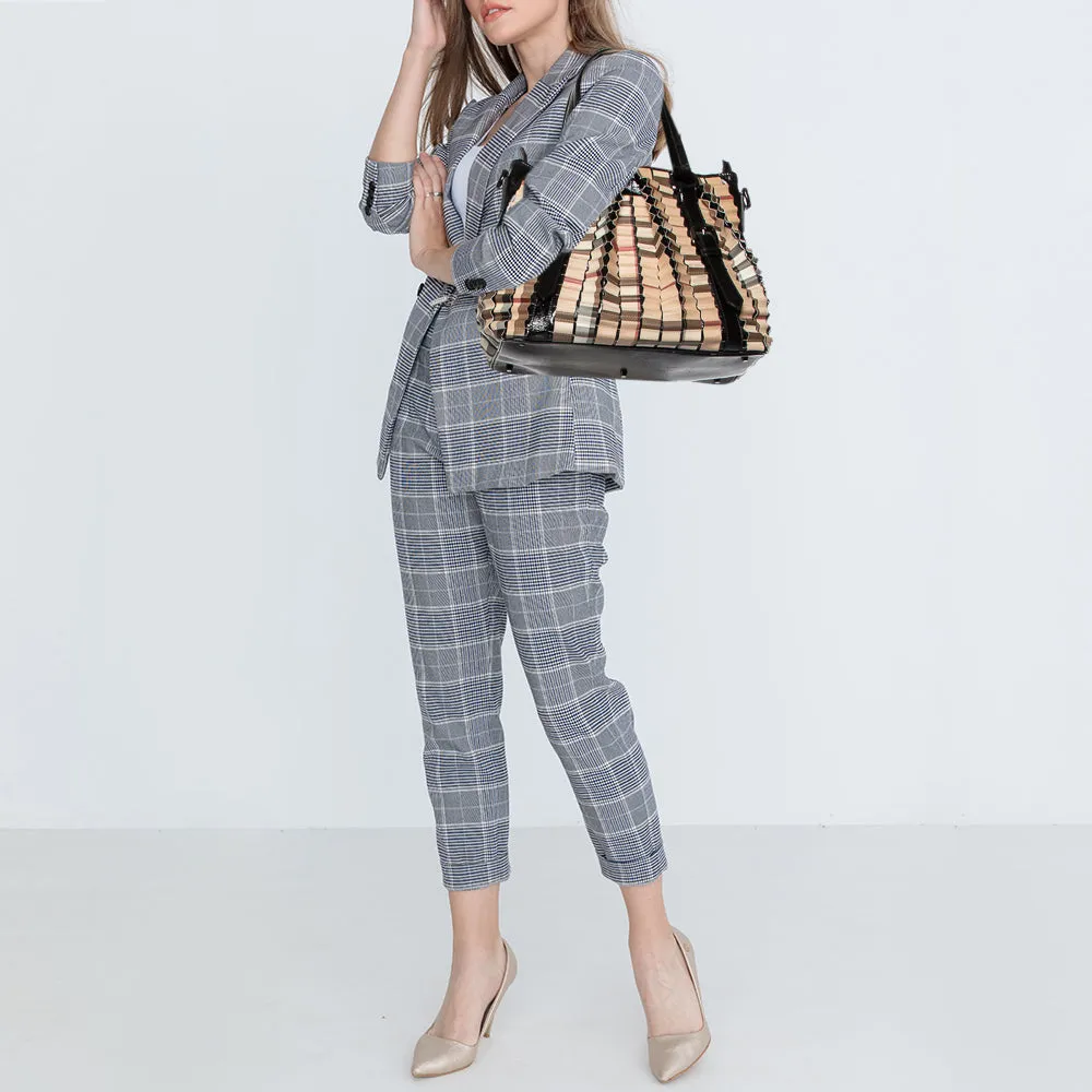 Trendy Inspired Burberry Black/beige House Check Pvc And Patent Leather Lowry Ruffled Tote